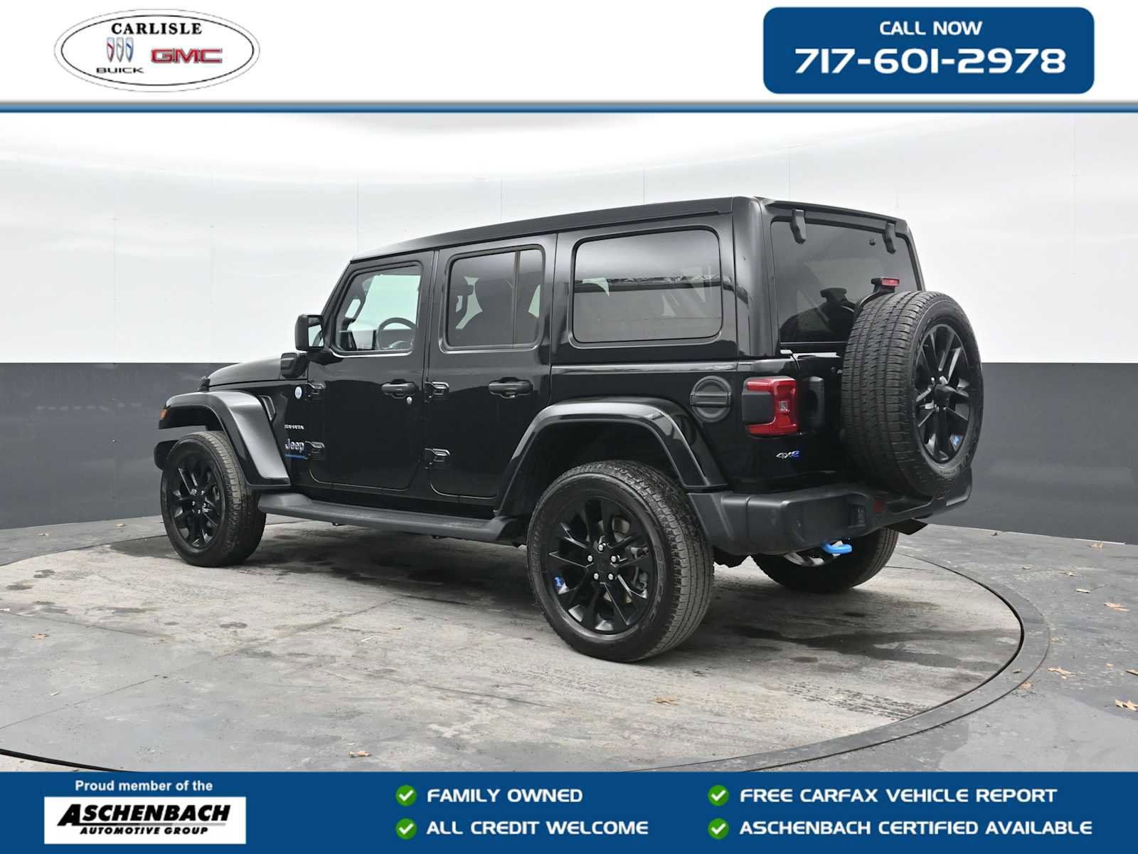 Used 2023 Jeep Wrangler Sahara w/ Cold Weather Group image 1