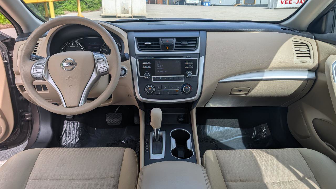 Used 2016 Nissan Altima 2.5 S w/ Power Driver Seat Package FWD image 25
