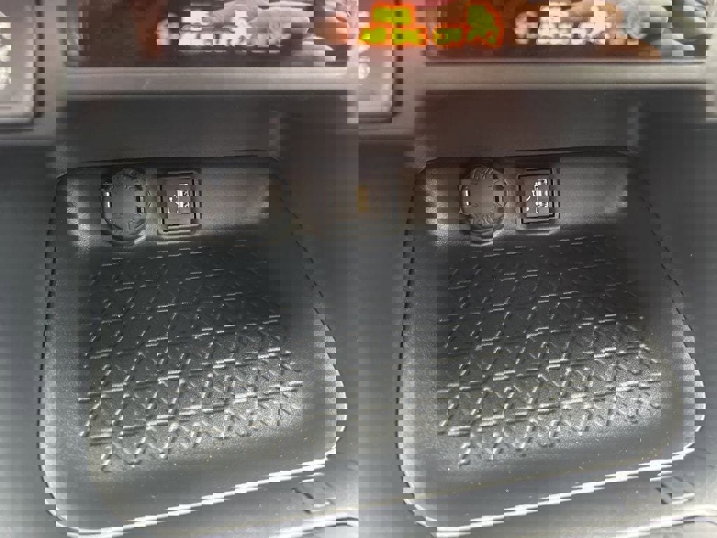 New 2025 Toyota RAV4 XLE image 8