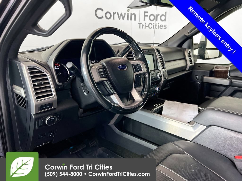 Used 2017 Ford F250 Platinum w/ Platinum Ultimate Package AWD/4WD video 3
