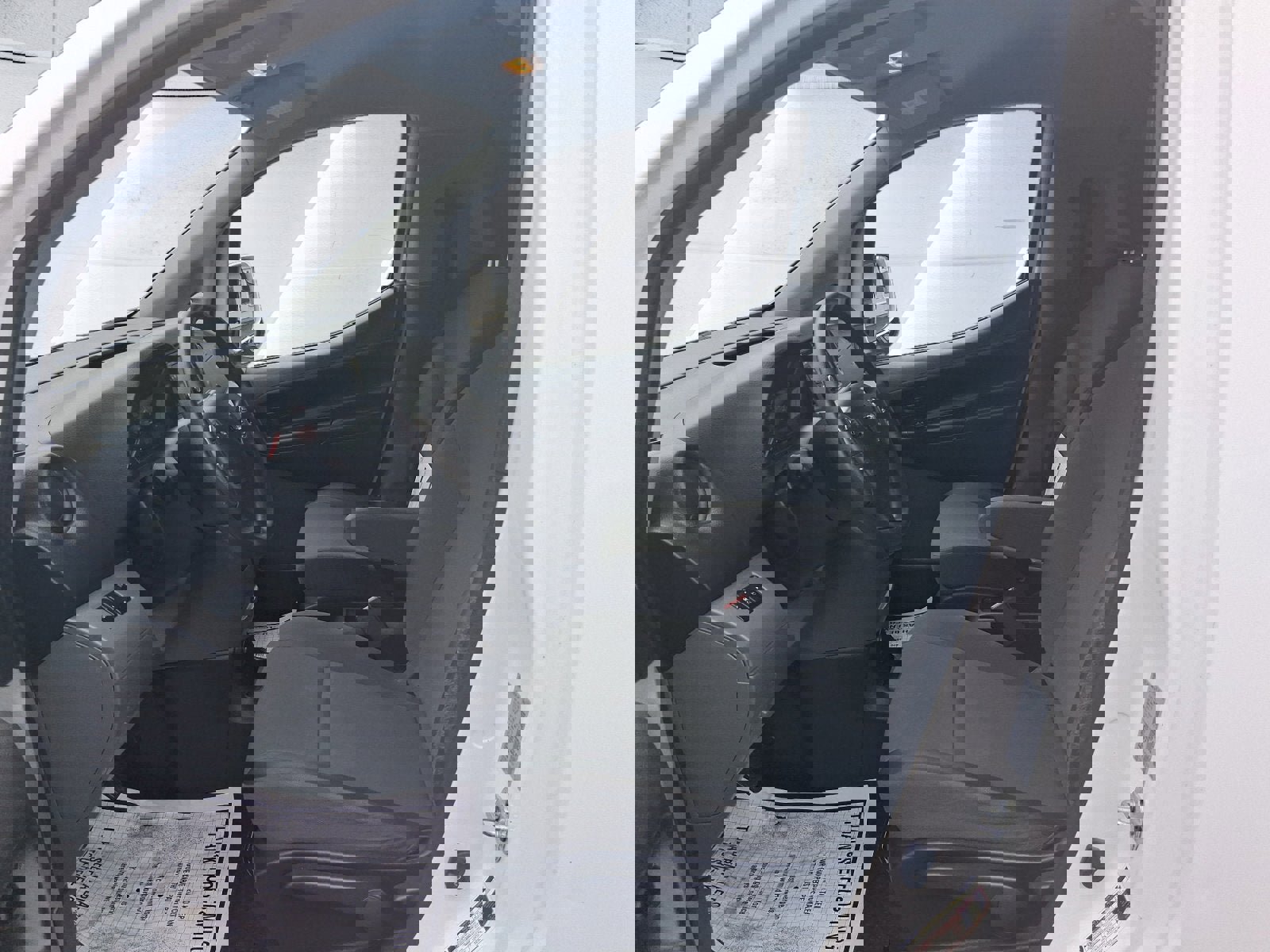 Used 2018 Nissan NV200 SV w/ Navigation Package image 10