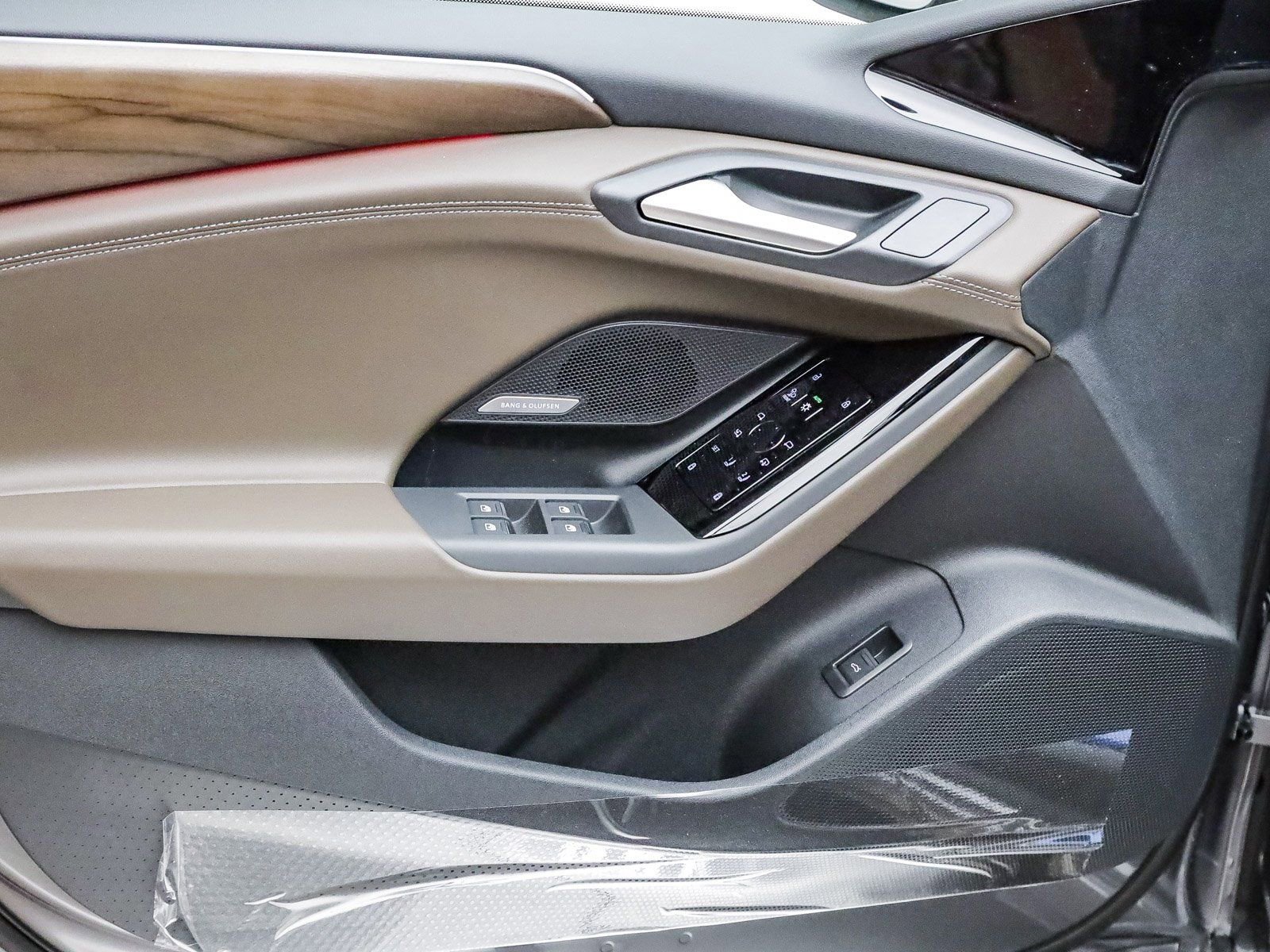 New 2025 Audi A6 e-tron Premium Plus image 21