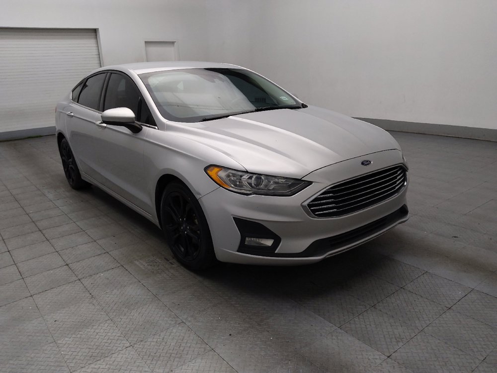Used 2019 Ford Fusion SE w/ Equipment Group 151A FWD image 13