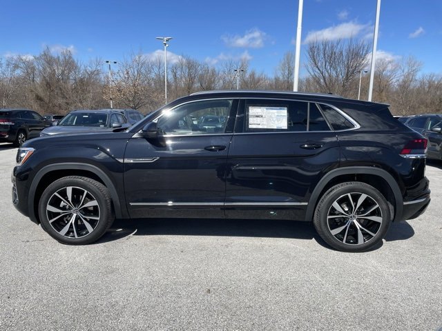 New 2025 Volkswagen Atlas Cross Sport SEL Premium R-Line image 4