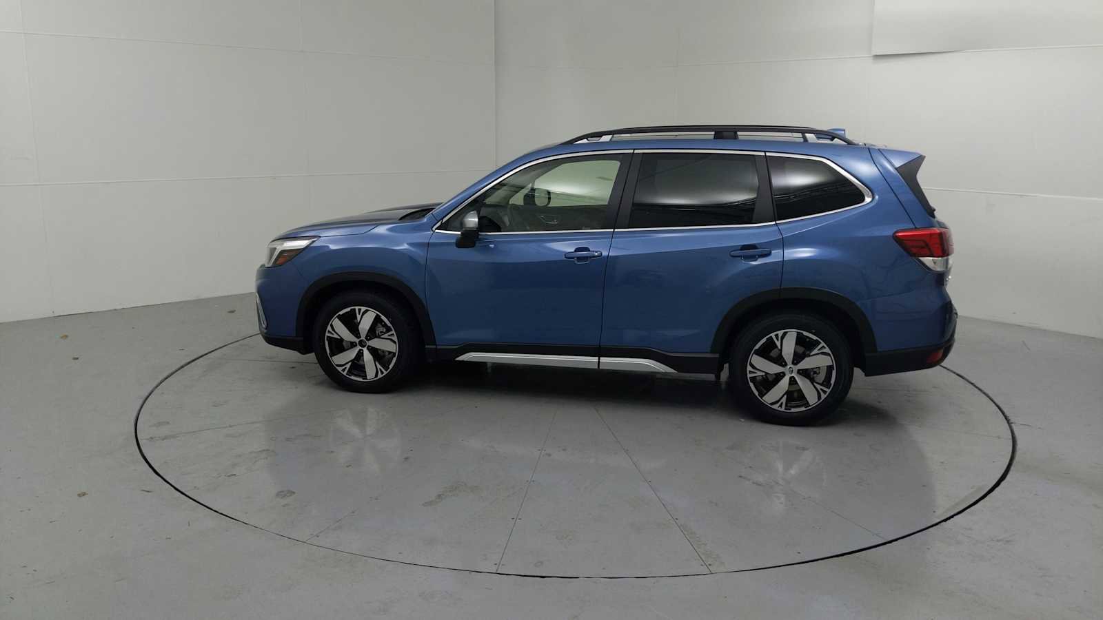Used 2020 Subaru Forester Touring w/ Popular Package #2 AWD/4WD image 6