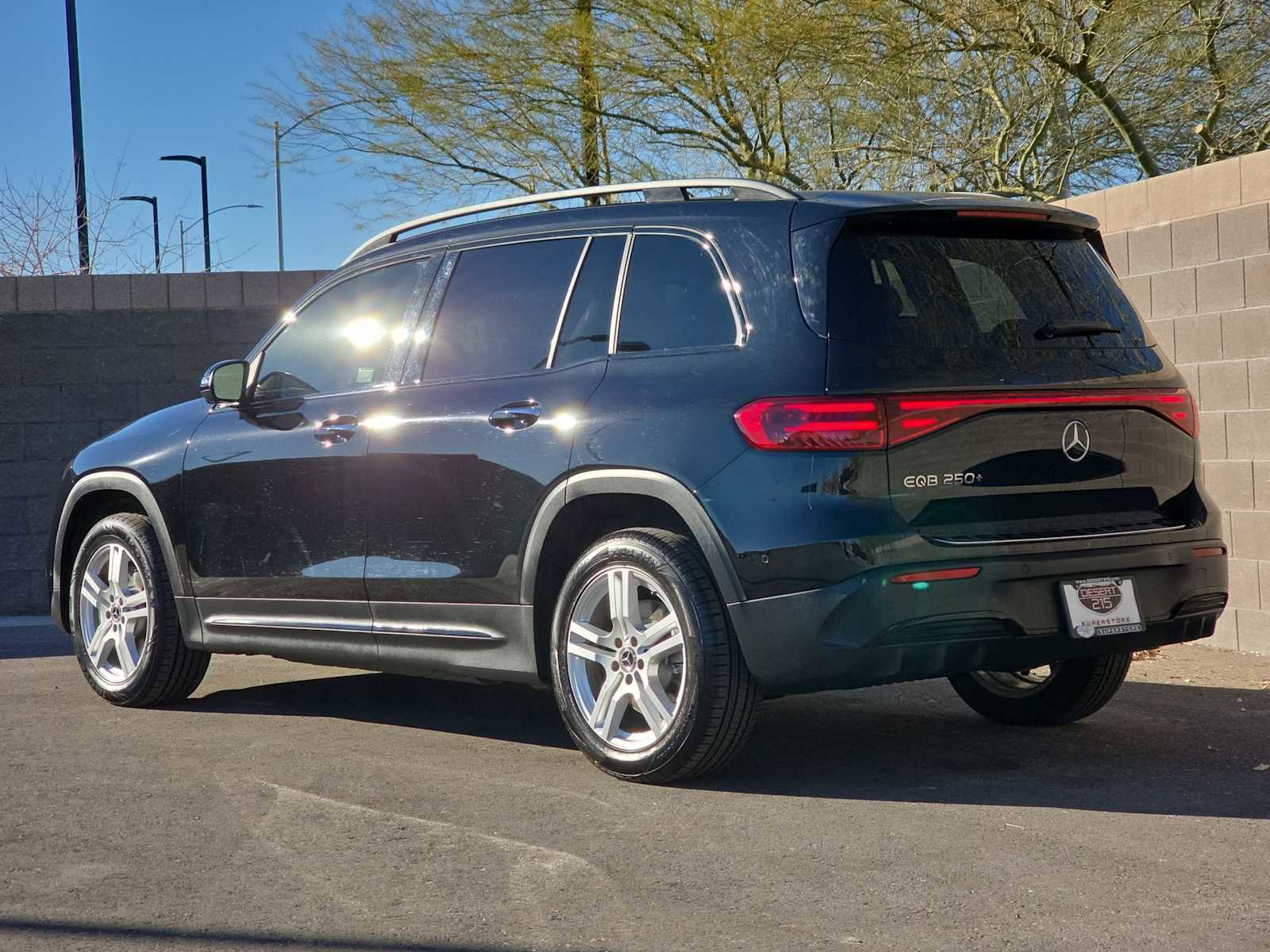 Used 2024 Mercedes-Benz EQB 250+ image 7