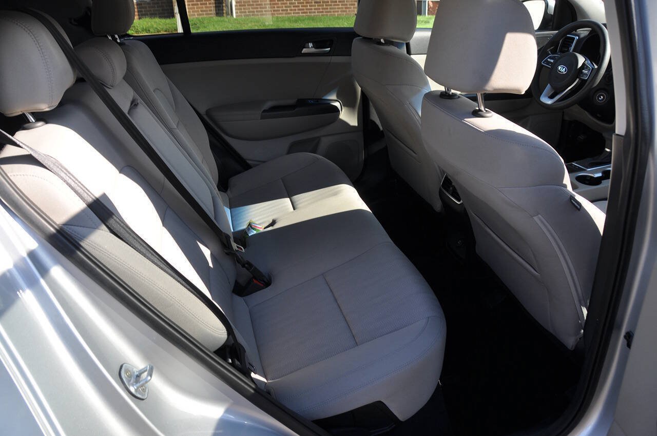 Used 2021 Kia Sportage LX FWD image 28