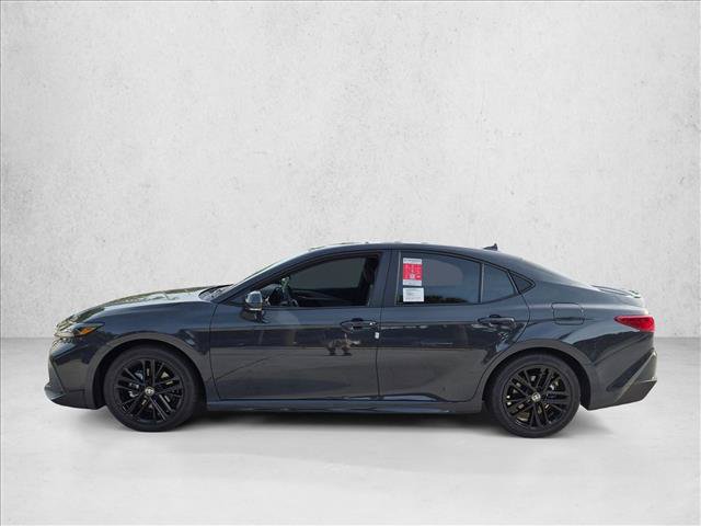 New 2026 Toyota Camry SE FWD image 5