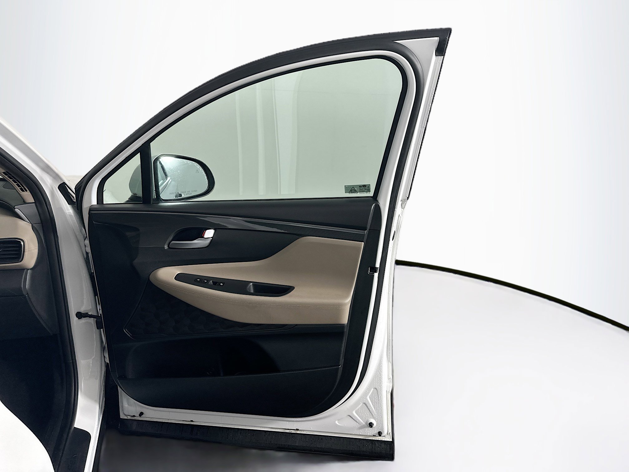 Used 2023 Hyundai Santa Fe SE image 31