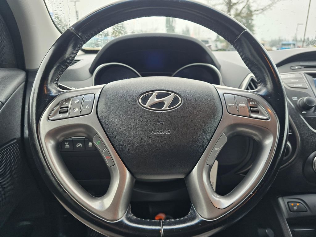 Used 2014 Hyundai Tucson SE image 15