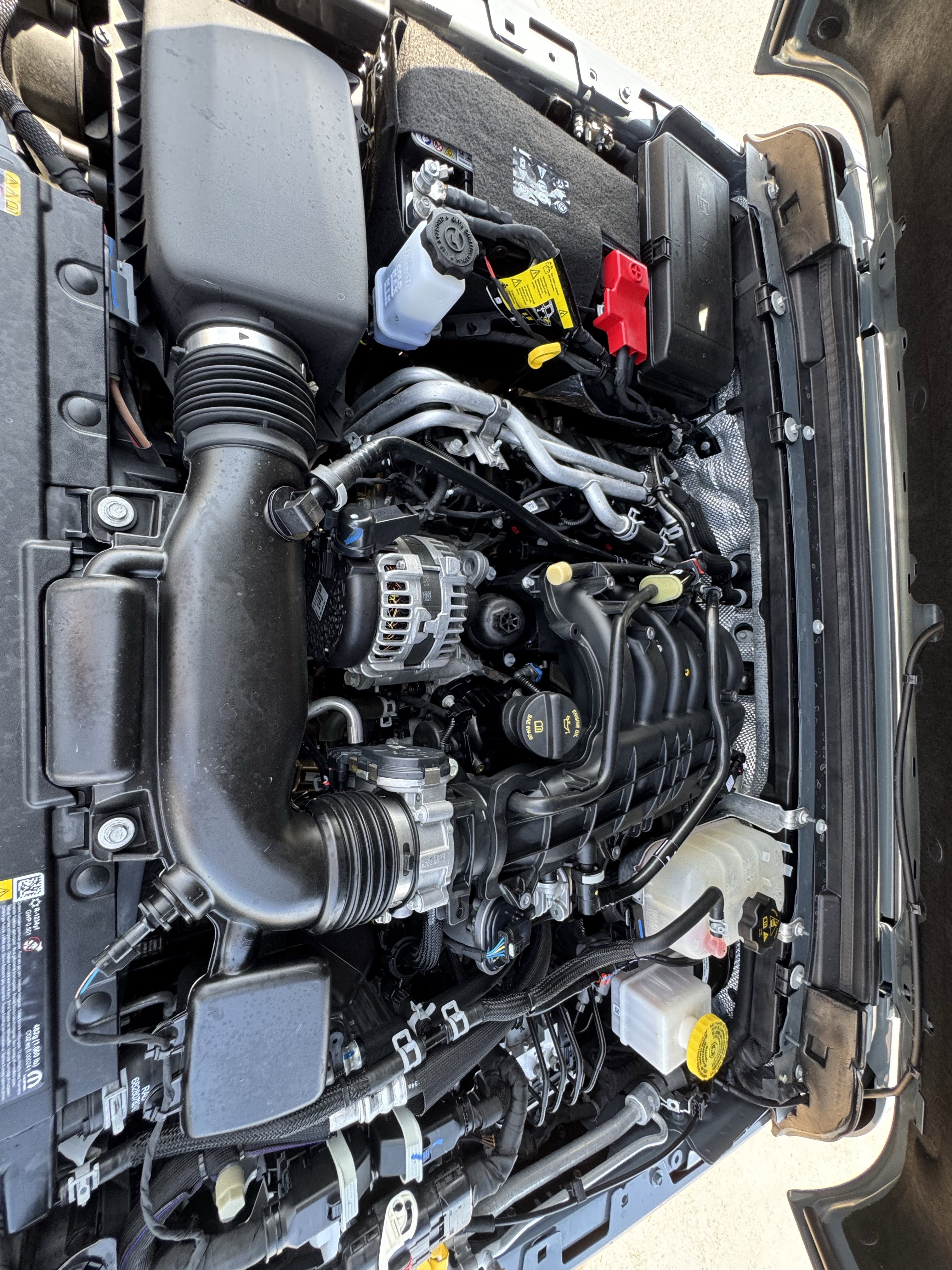 Used 2025 Jeep Gladiator Sport image 36