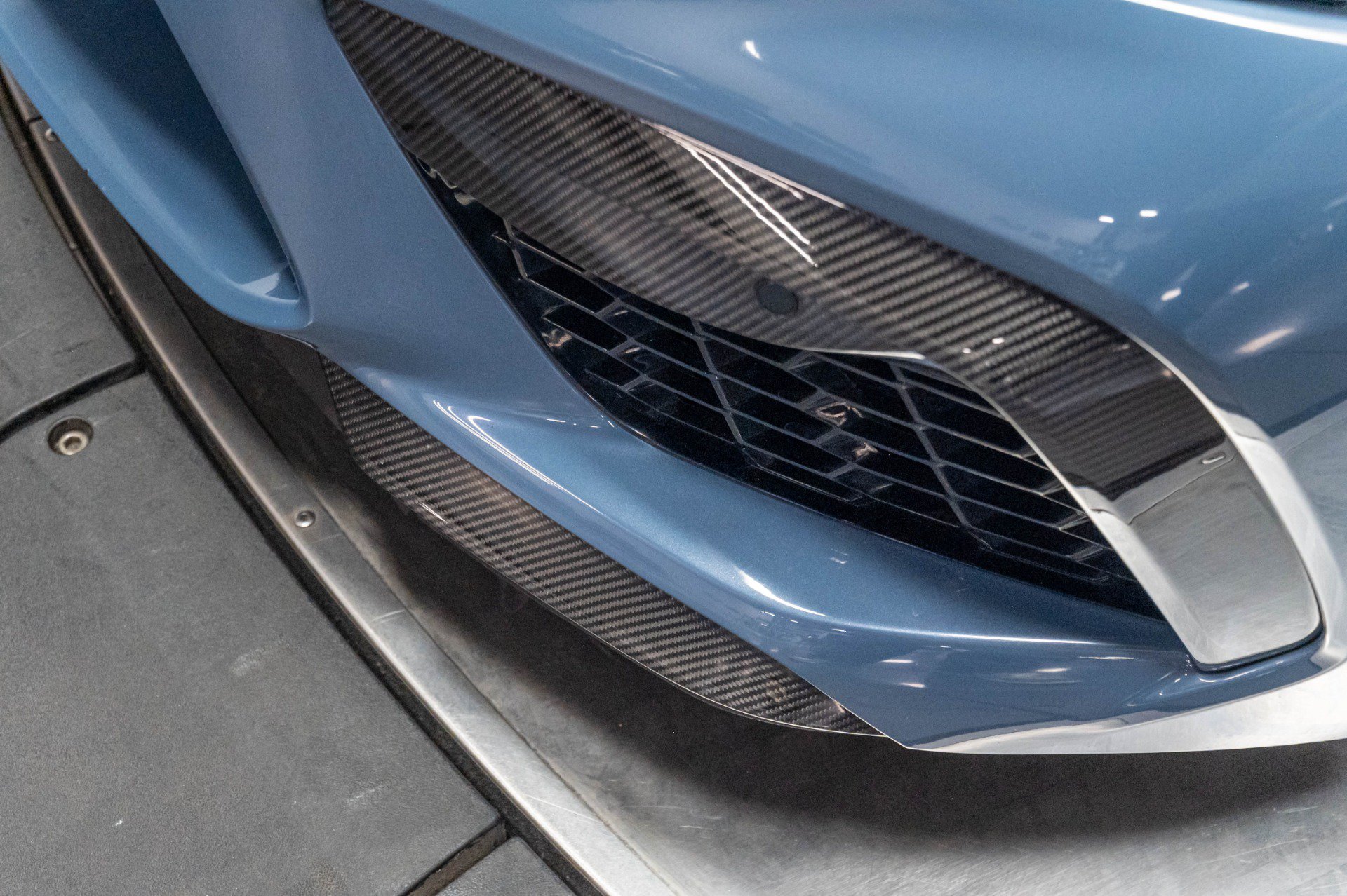 Used 2022 BMW M8 Gran Coupe xDrive Competition w/ M Carbon Exterior Package AWD/4WD image 55