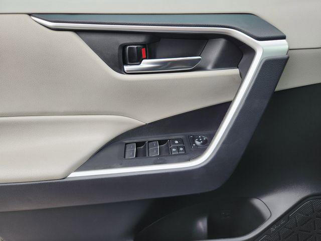 Certified 2024 Toyota RAV4 XLE Premium FWD image 21