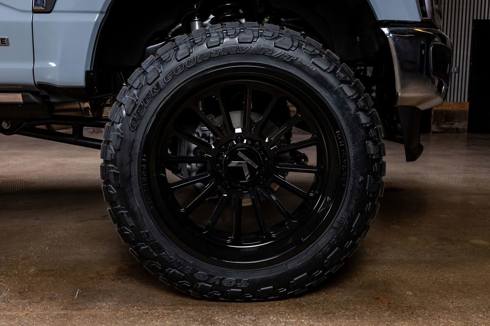 Used 2026 Ford F250 King Ranch w/ Chrome Package image 12