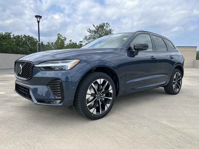 New 2026 Volvo XC60 B5 Plus w/ Protection Package Premier image 3