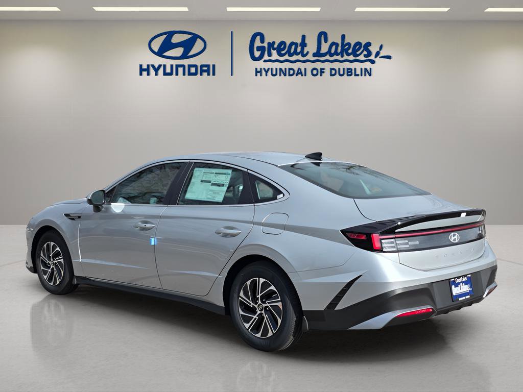 New 2026 Hyundai Sonata Blue FWD image 3