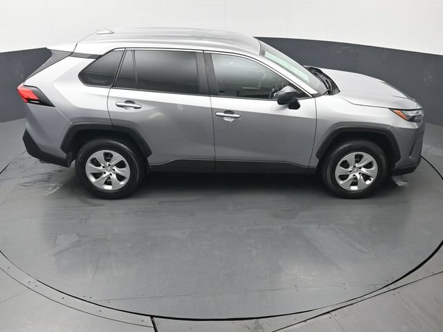 Certified 2023 Toyota RAV4 LE AWD/4WD image 39