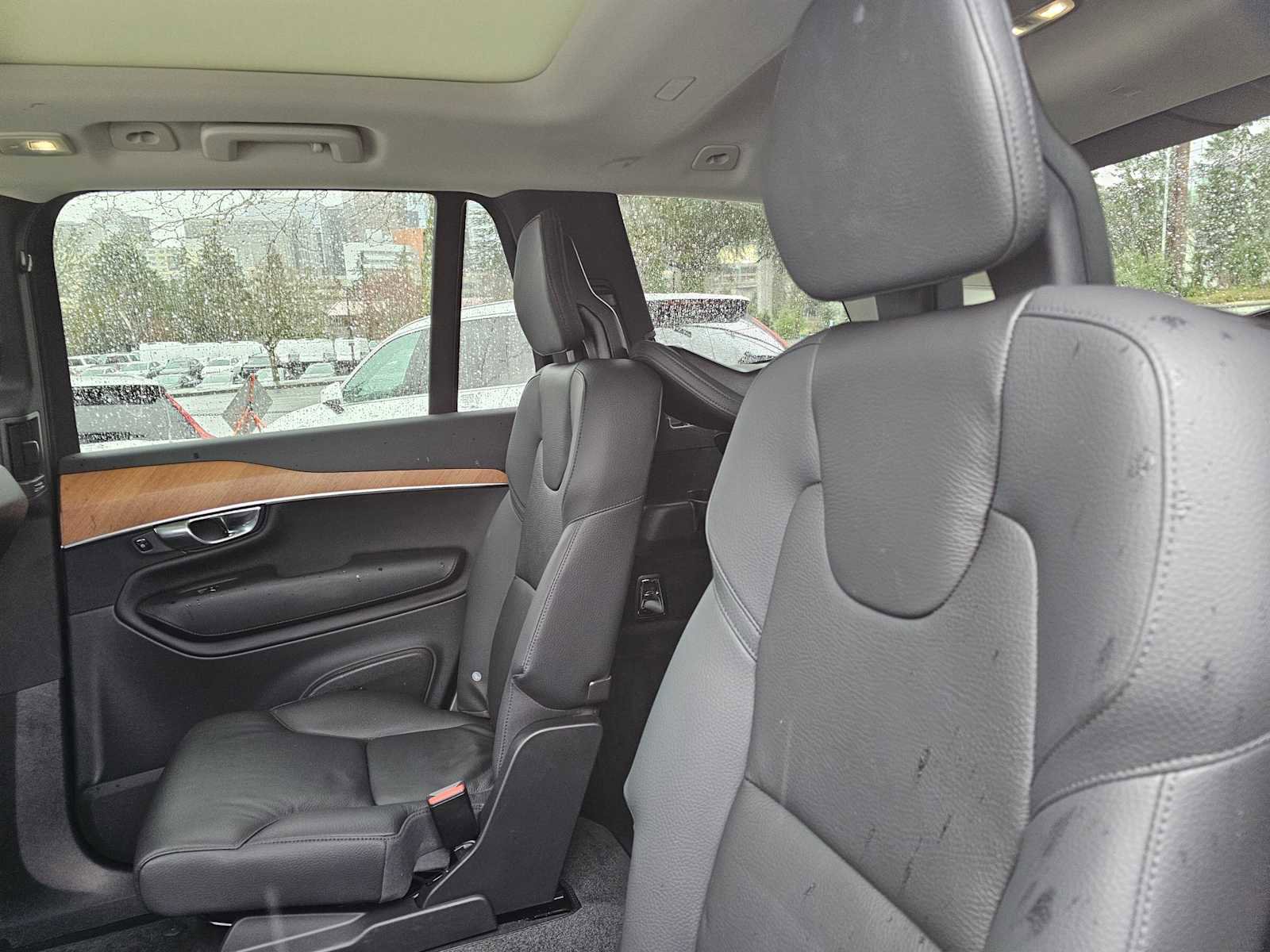 Certified 2023 Volvo XC90 T8 Plus w/ Protection Package Premier AWD/4WD image 18