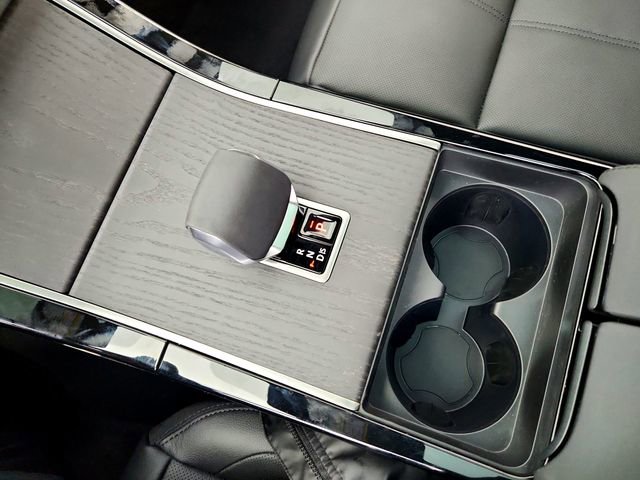 New 2026 Land Rover Range Rover Velar S image 26