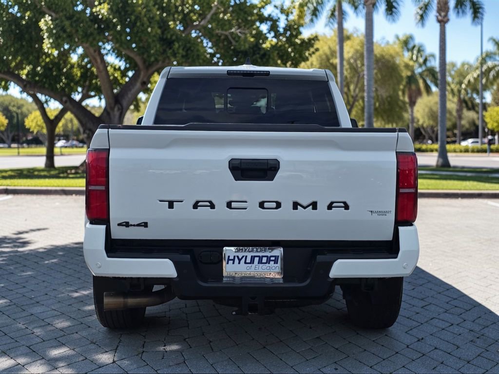 Used 2024 Toyota Tacoma TRD Sport w/ TRD Sport Upgrade Package image 6