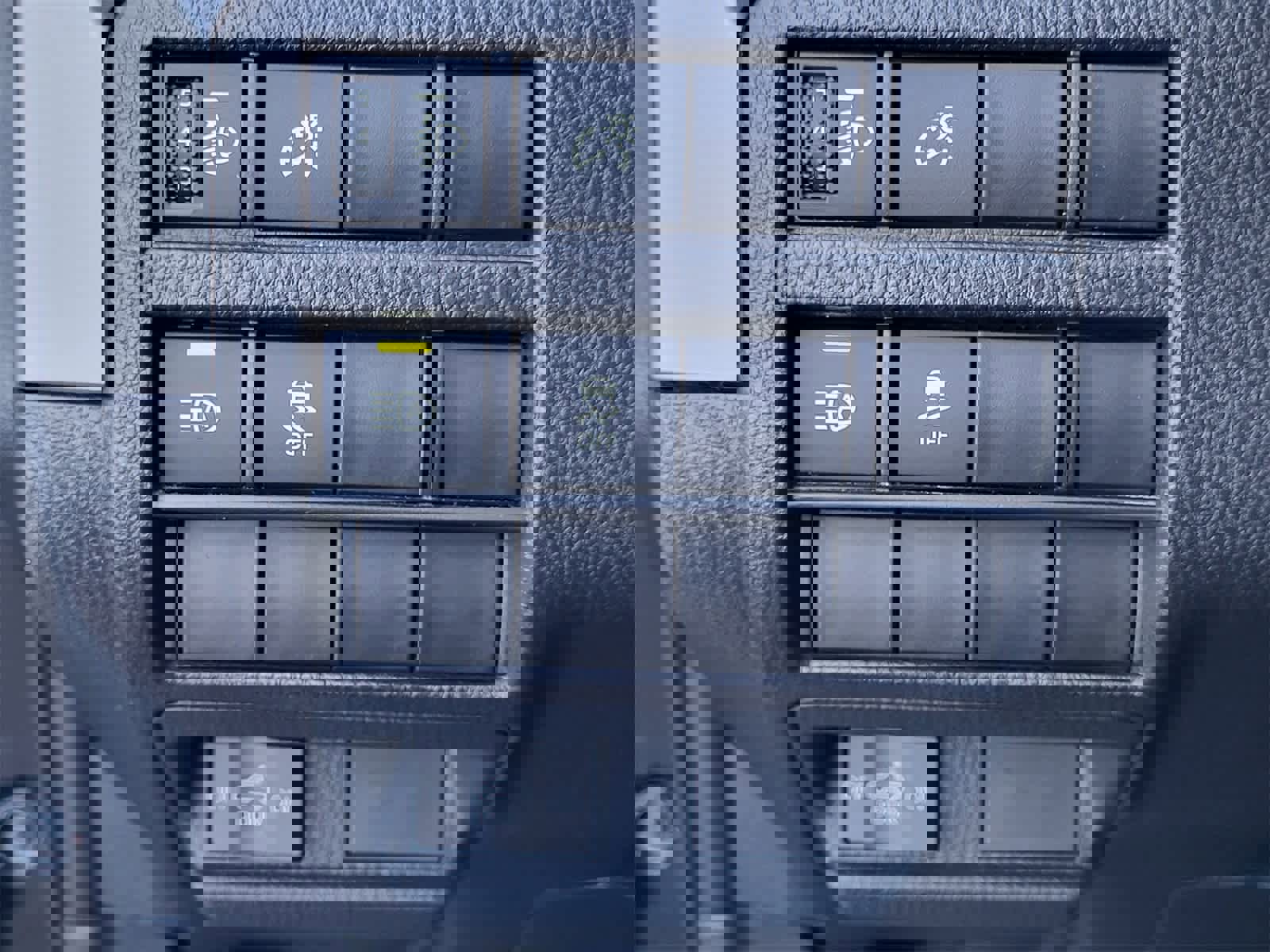 Used 2025 Toyota Tacoma SR5 image 20