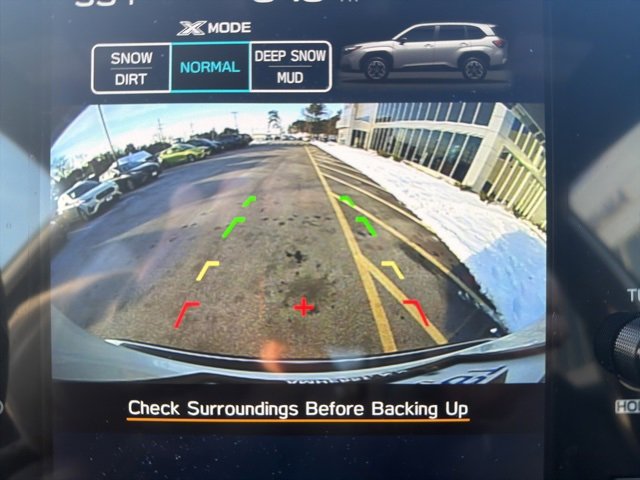 Used 2025 Subaru Forester Premium image 34