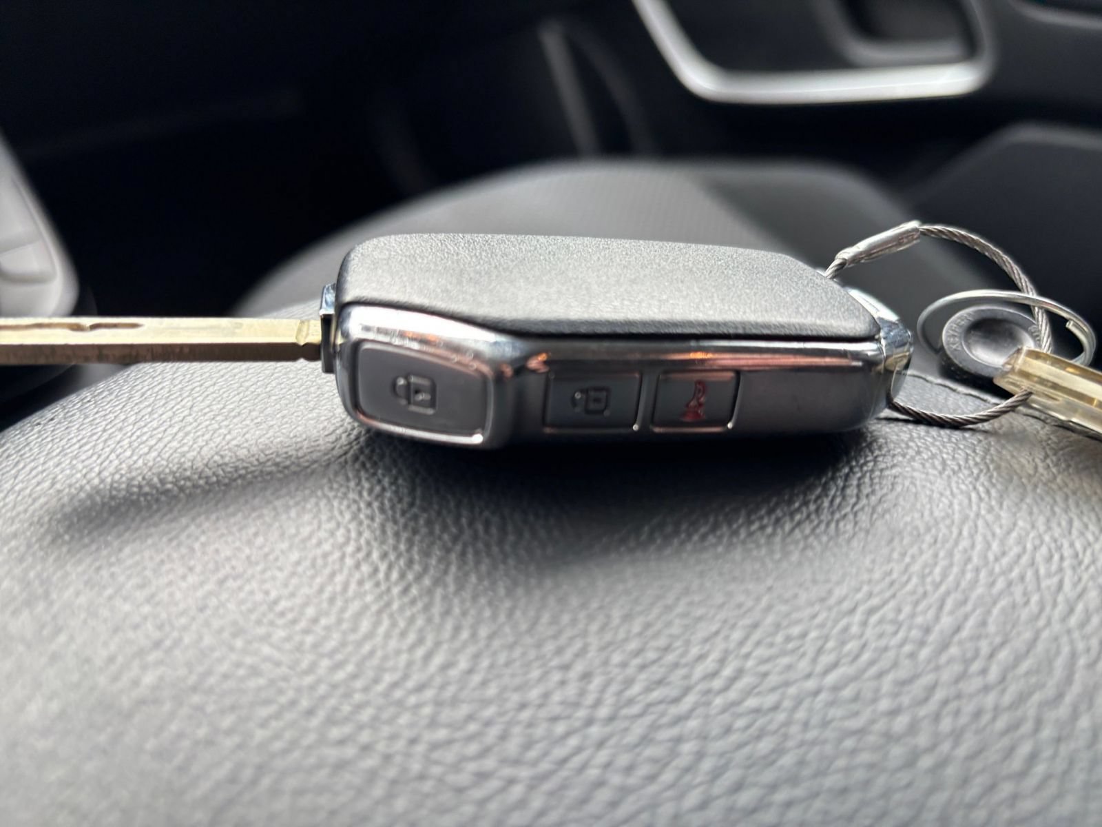 Used 2025 Kia Soul LX w/ LX Technology Package FWD image 20