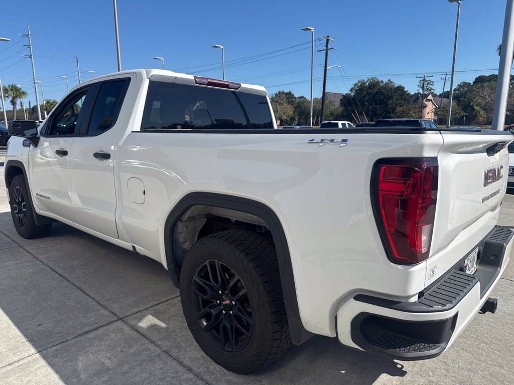Used 2023 GMC Sierra 1500 Pro w/ Graphite Edition AWD/4WD image 6
