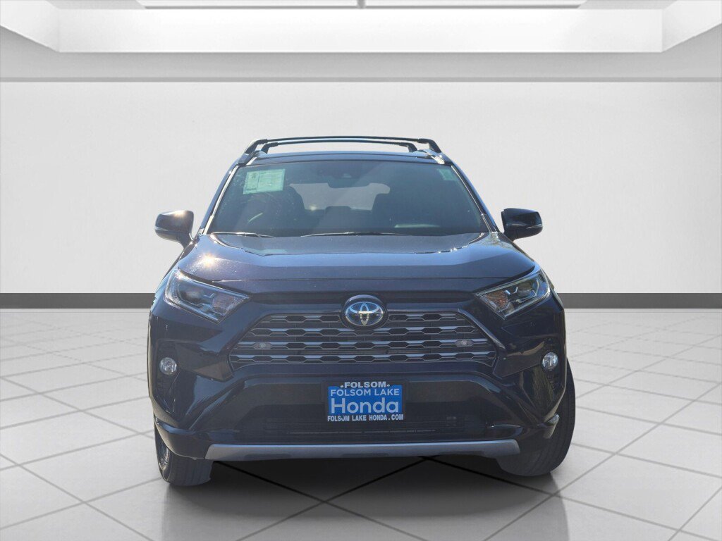 Used 2021 Toyota RAV4 XSE image 2