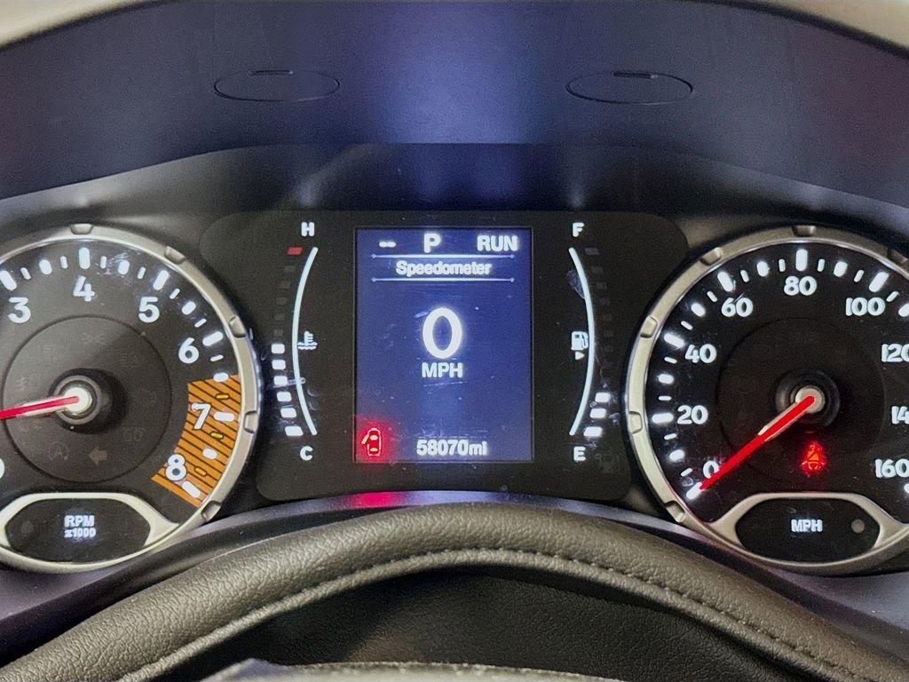 Used 2023 Jeep Renegade Latitude AWD/4WD image 10