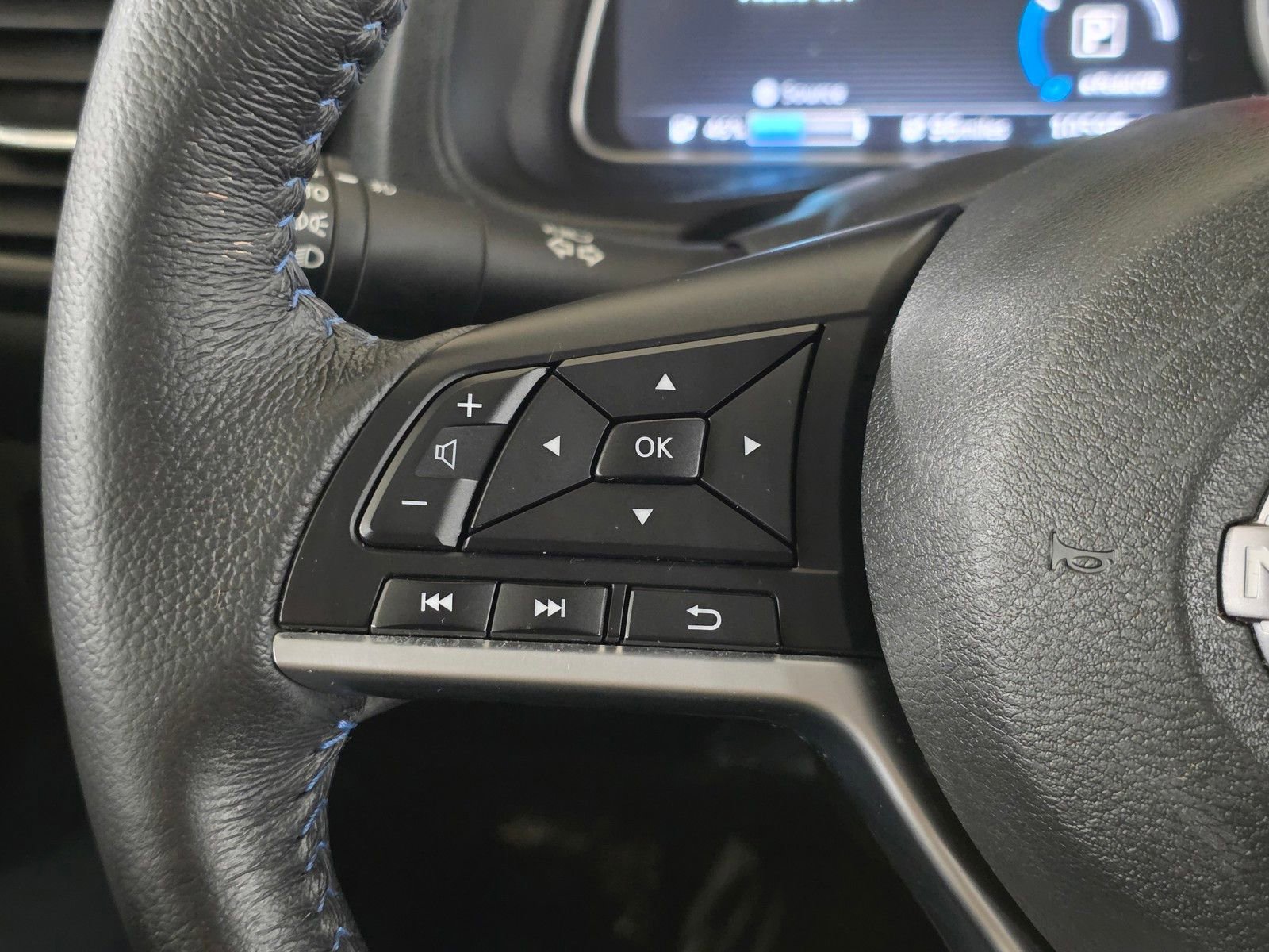 Used 2024 Nissan Leaf SV Plus image 31