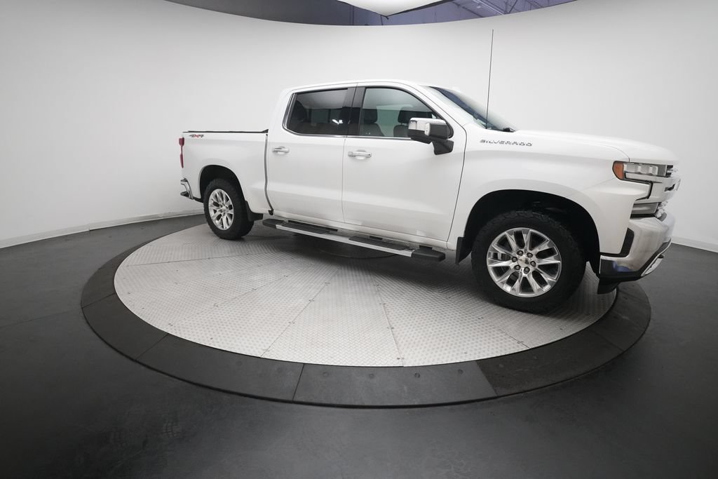Used 2019 Chevrolet Silverado 1500 LTZ AWD/4WD image 34
