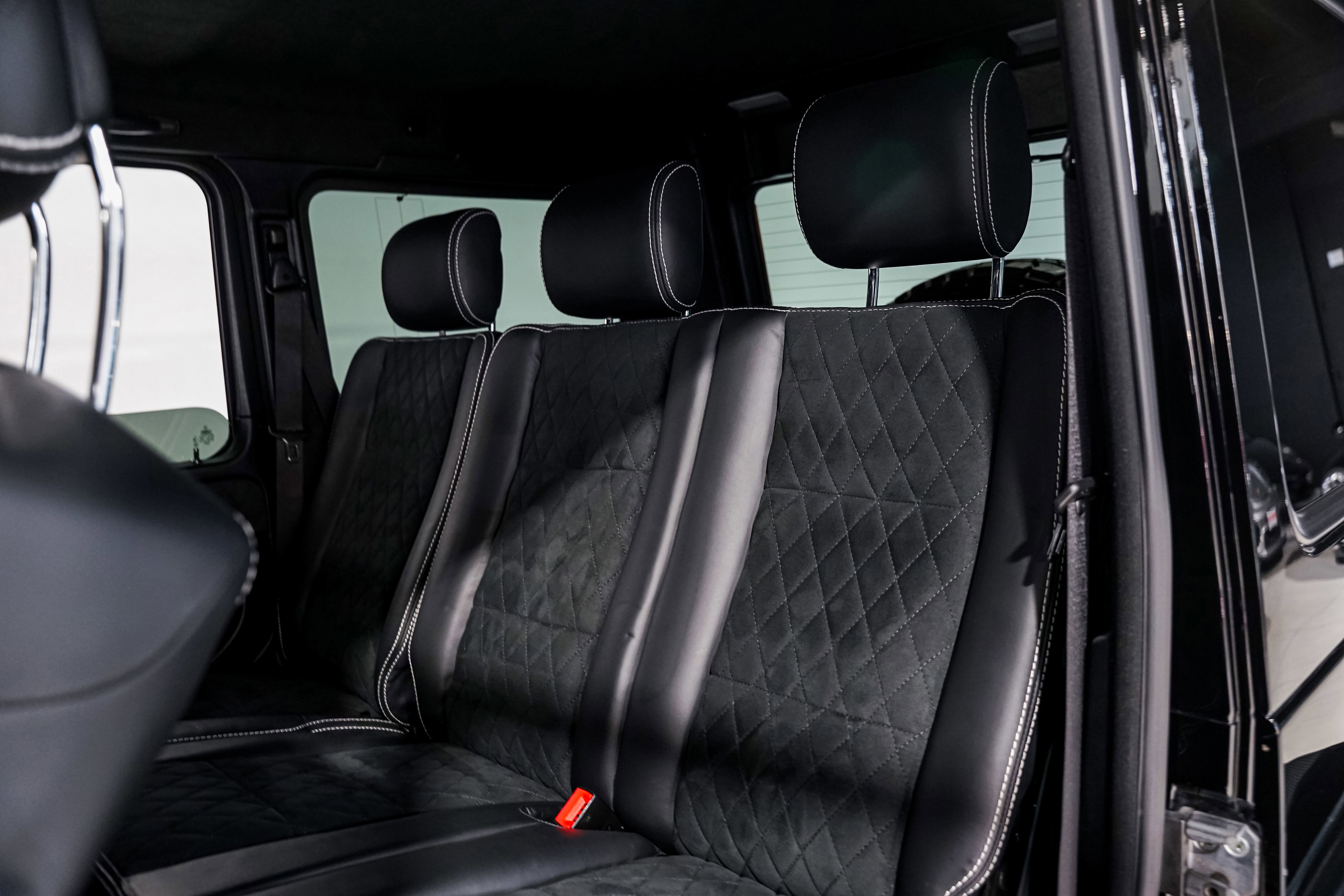 Used 2017 Mercedes-Benz G 550 Squared image 38