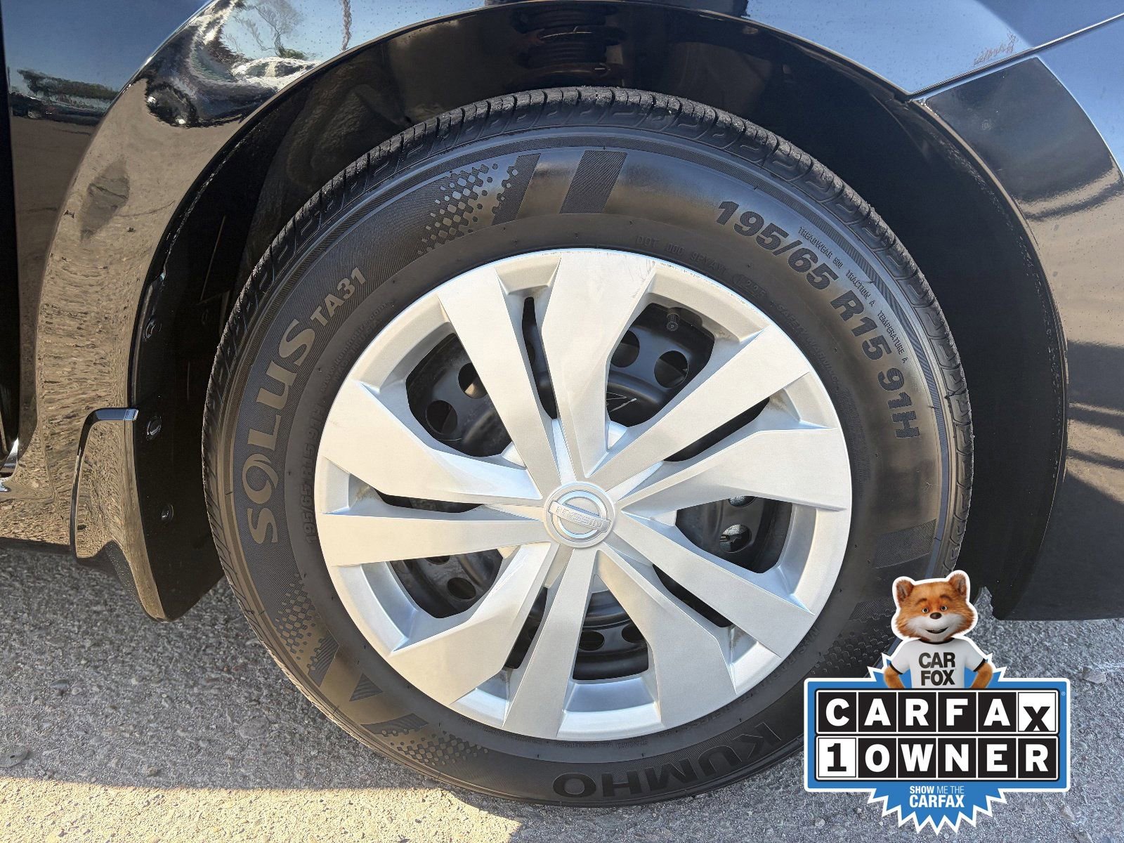 Certified 2025 Nissan Versa S w/ Trunk Package image 10