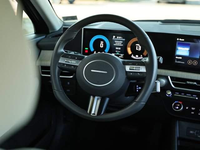Certified 2025 Hyundai Sonata SEL FWD image 28