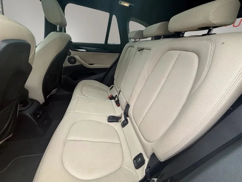 Used 2021 BMW X1 xDrive28i w/ Premium Package AWD/4WD image 27