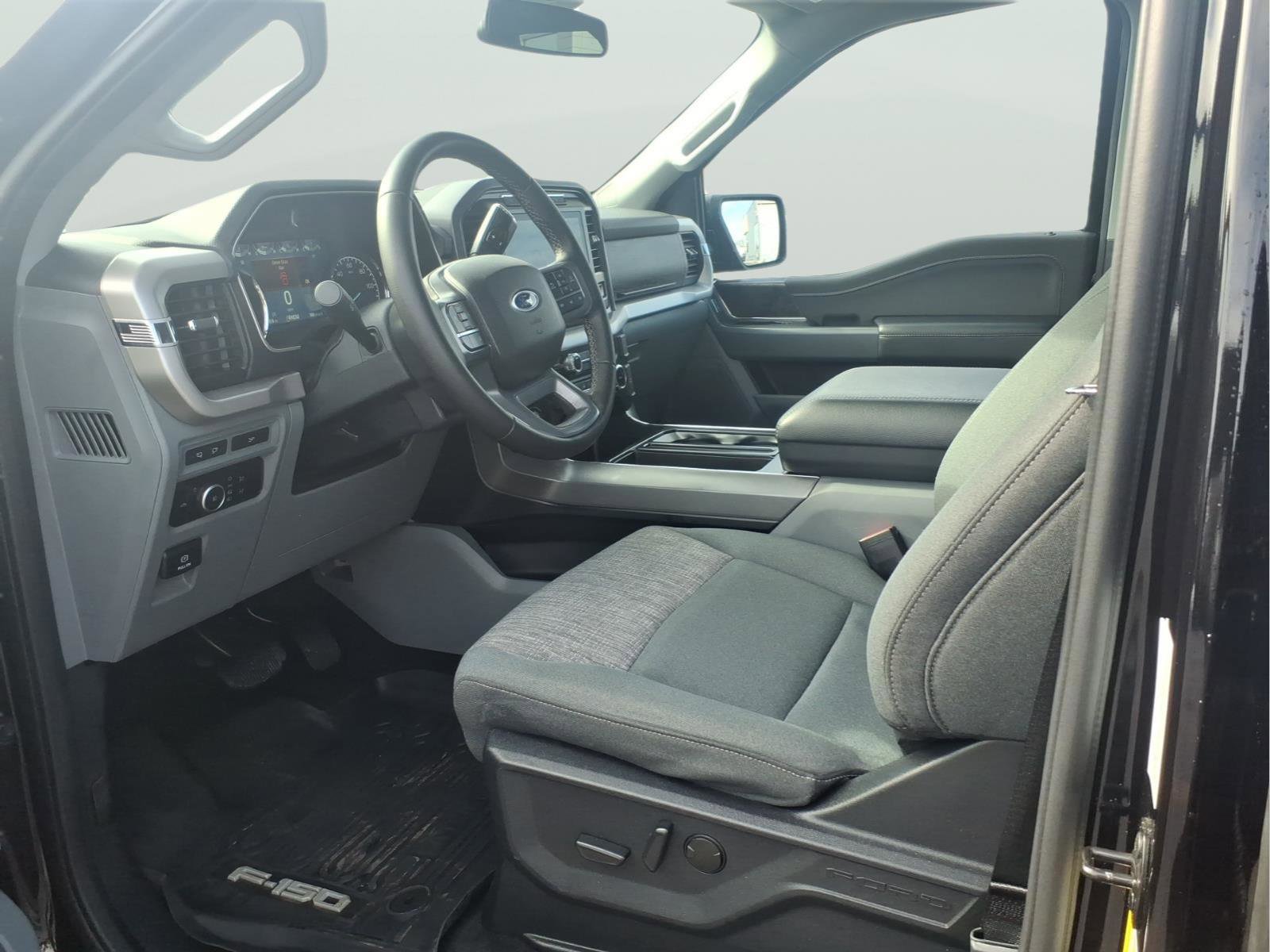 Used 2023 Ford F150 XLT w/ Equipment Group 302A High image 12