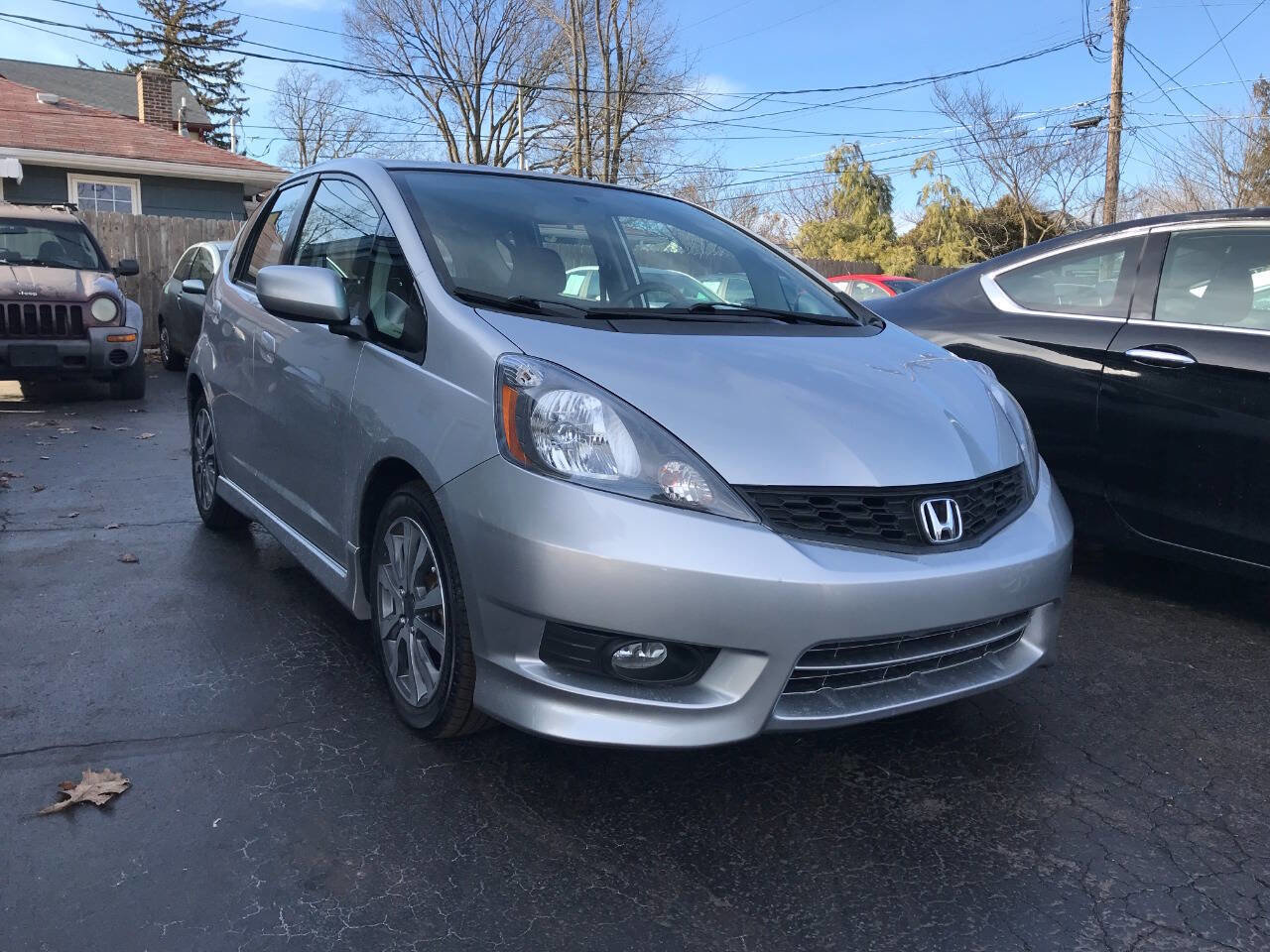 Used 2013 Honda Fit Sport image 2