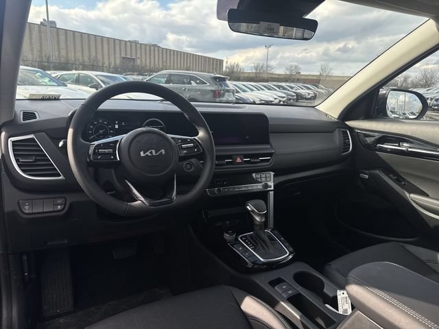 New 2026 Kia Seltos SX AWD/4WD image 22