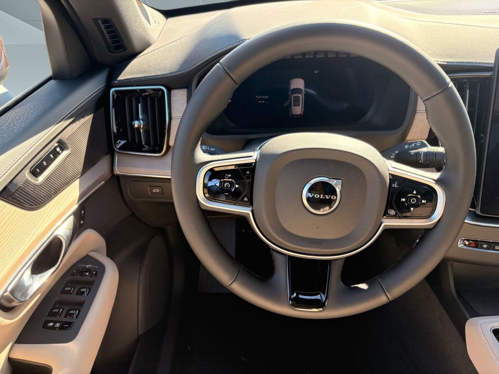 New 2026 Volvo XC90 B6 Plus w/ Protection Package image 11