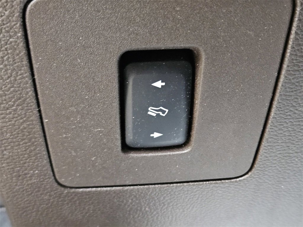 Used 2017 Ford F150 King Ranch w/ Equipment Group 601A Luxury image 19