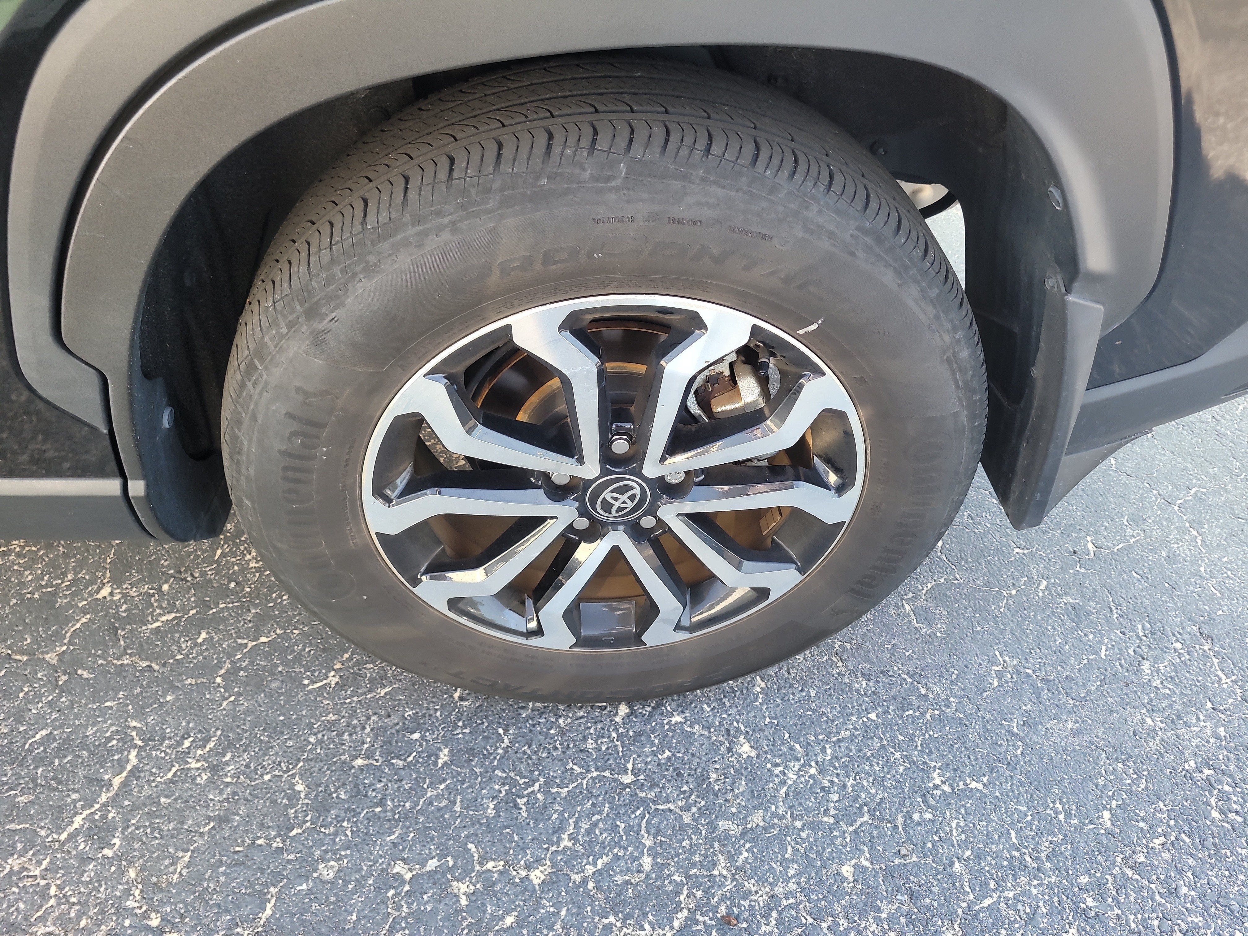 Certified 2024 Toyota Corolla Cross AWD Hybrid image 10