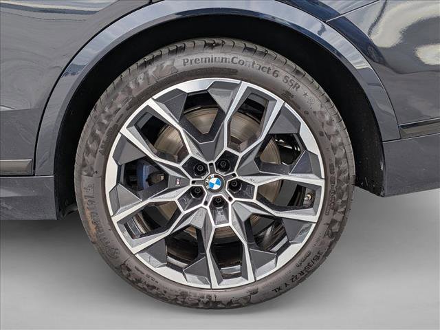 Certified 2024 BMW X7 M60i w/ Executive Package image 18