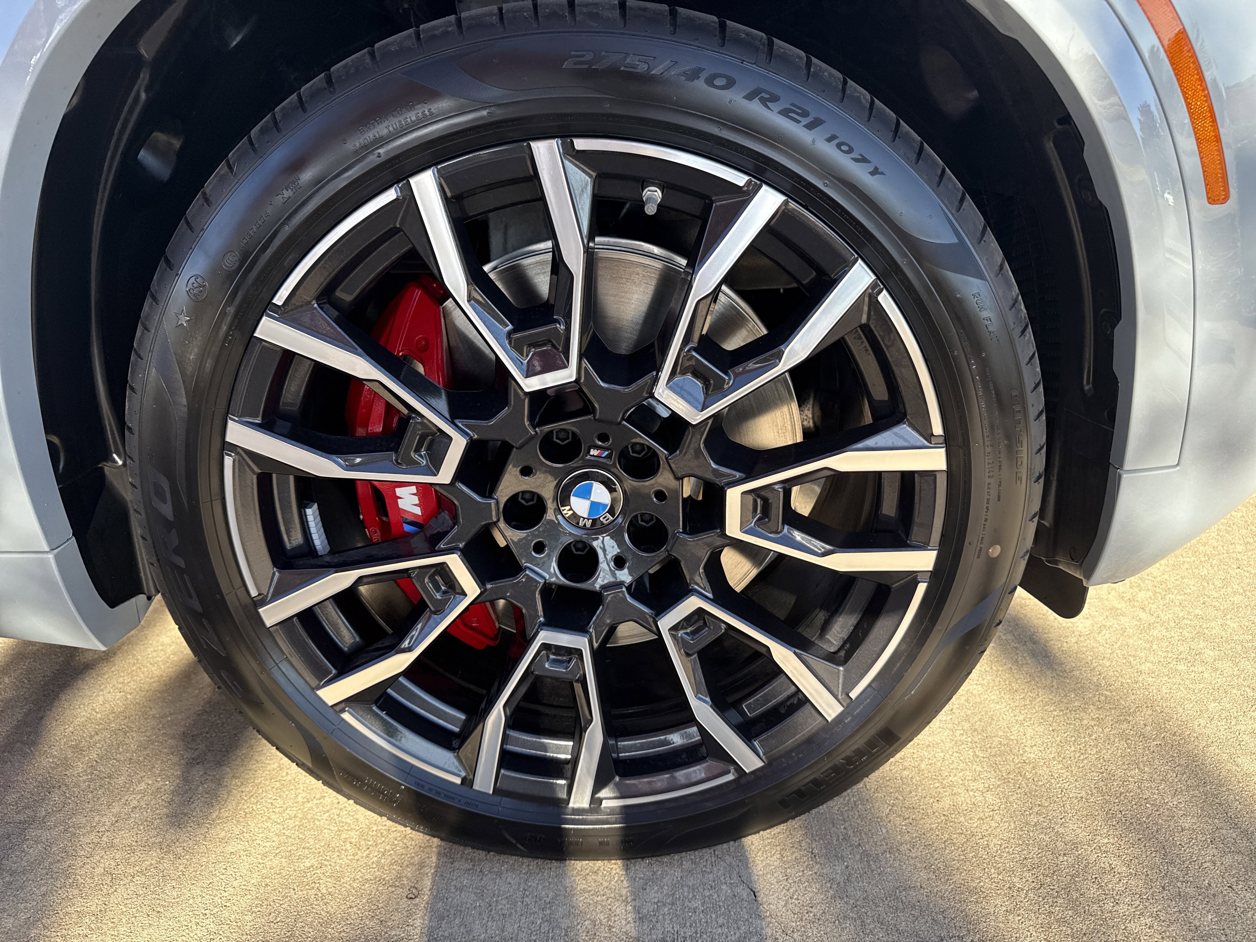 New 2026 BMW X5 xDrive50e w/ M Sport Package AWD/4WD image 28