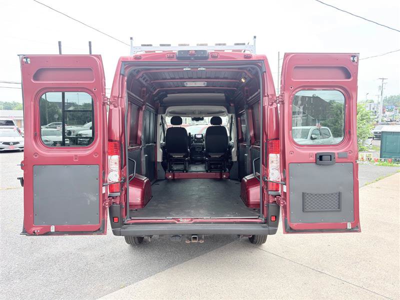 Used 2022 RAM ProMaster 1500 w/ Convenience Group FWD image 4