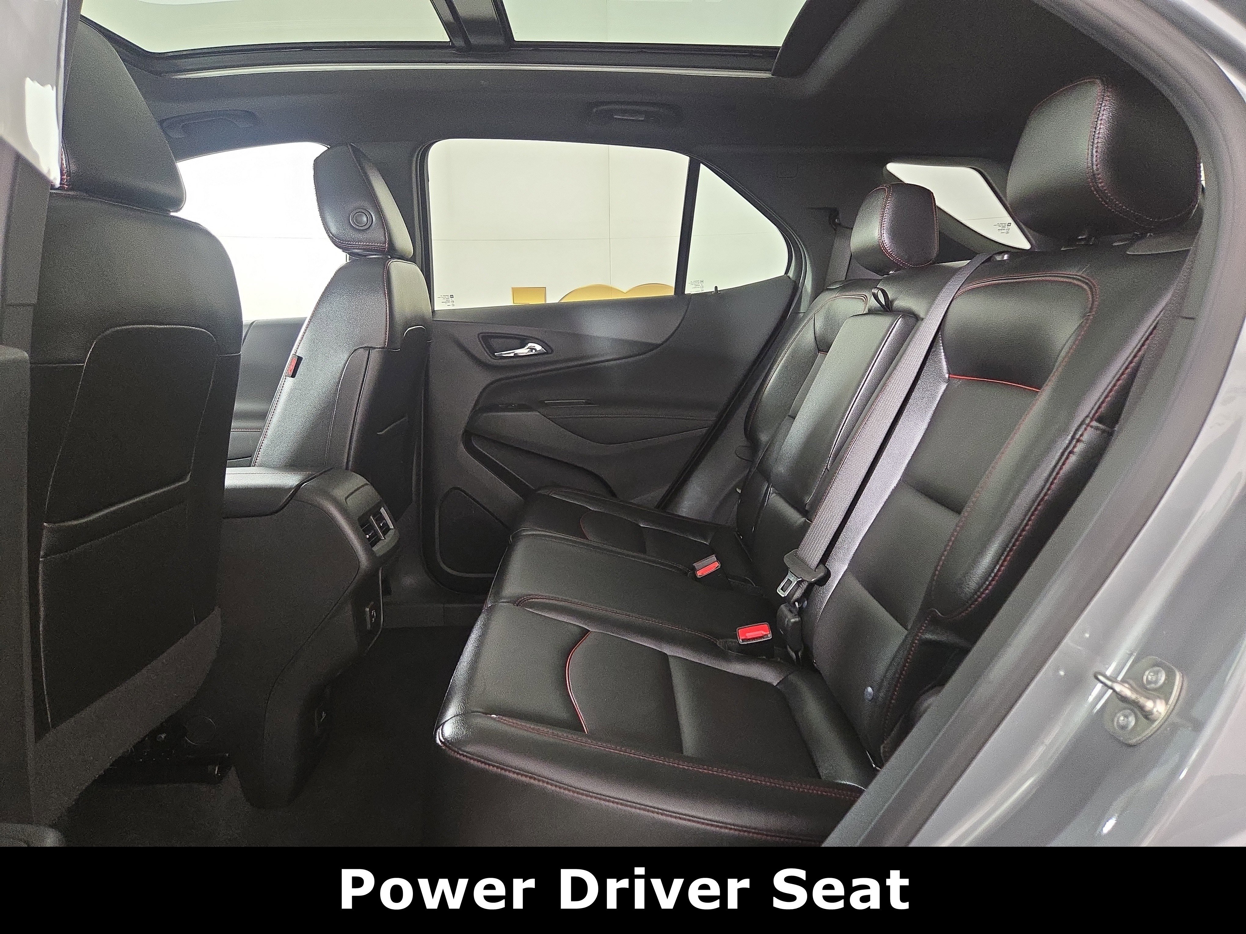 Certified 2024 Chevrolet Equinox RS w/ RS Leather Package image 12