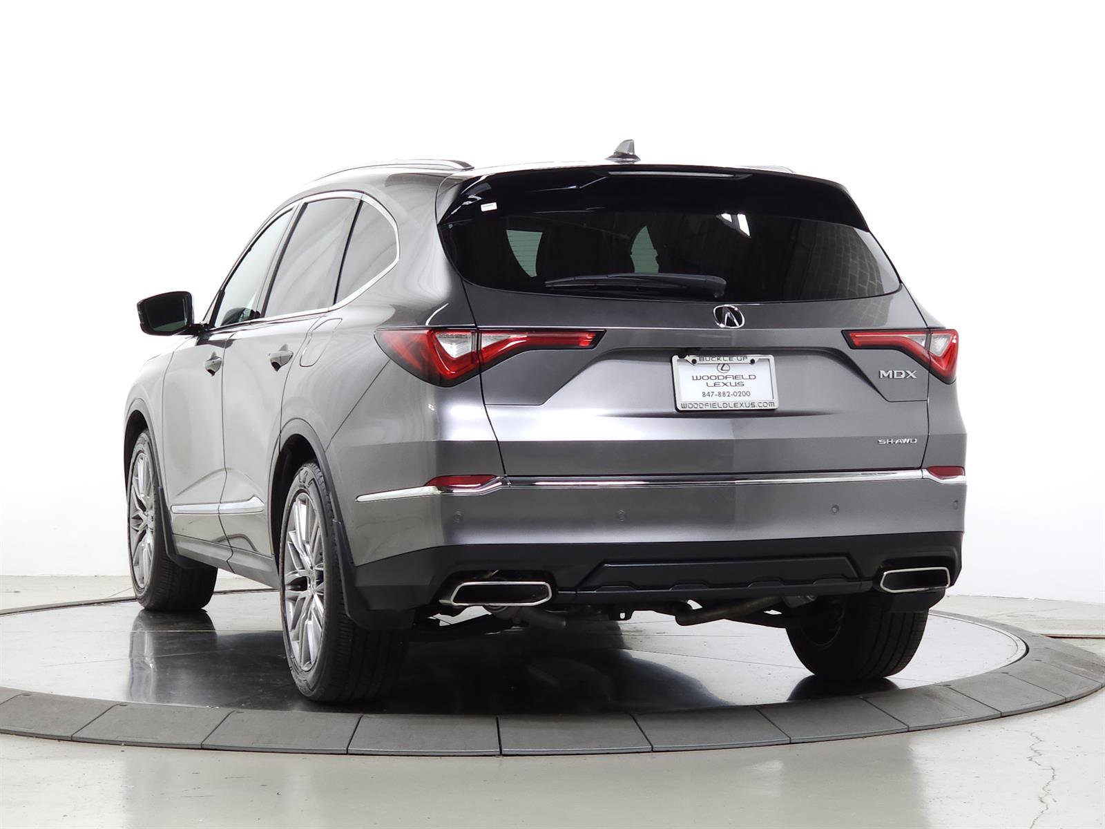 Used 2024 Acura MDX SH-AWD w/ Advance Package image 6