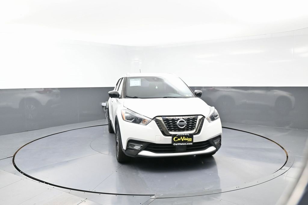 Used 2020 Nissan Kicks SR w/ SR Premium Package image 42