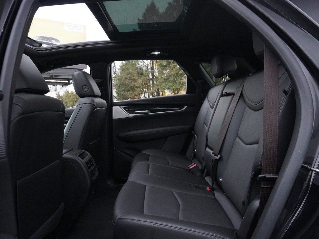 Used 2024 Cadillac XT5 Premium Luxury image 42