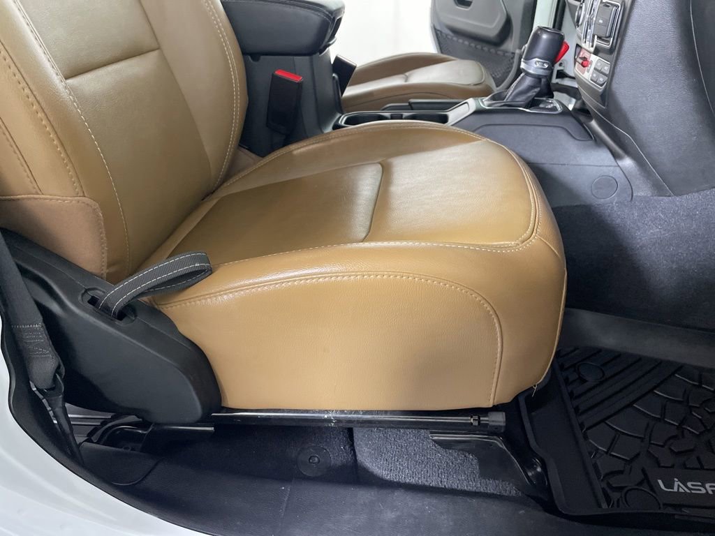 Used 2023 Jeep Wrangler Unlimited Rubicon 4xe w/ Steel Bumper Group image 23